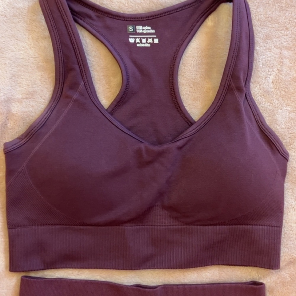 Shein Workout Set - Picture 3 of 5
